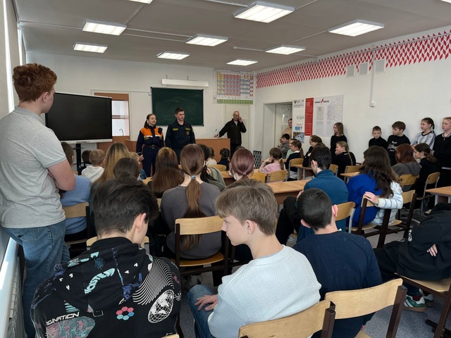 Экскурс в профессию спасатель. Экскурс в профессию спасатель.